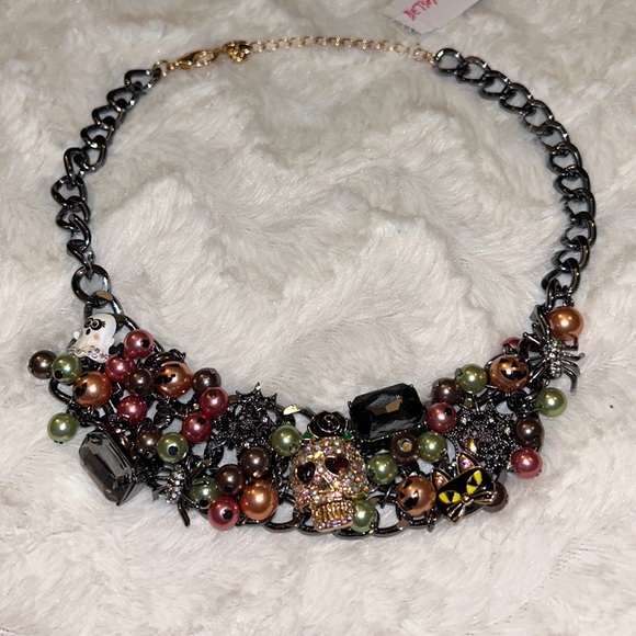 Betsey Johnson Jewelry - RARE NWT $148 Betsey Johnson Halloween Cluster Pearl Charm Necklace